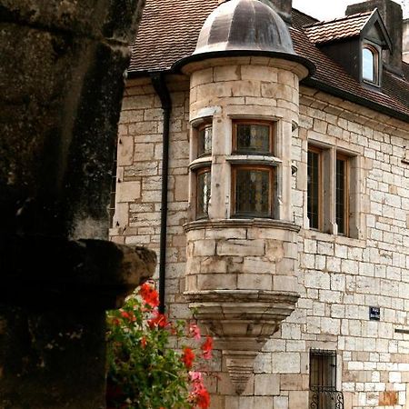Maison La Tourelle Бом-ле-Дам Экстерьер фото