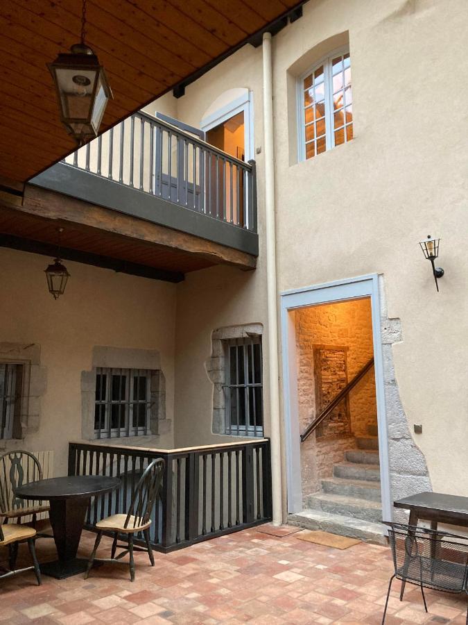 Maison La Tourelle Бом-ле-Дам Экстерьер фото
